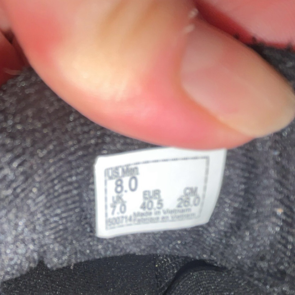 Vans Black Low-Top Canvas Sneakers - Picture 2 of 7